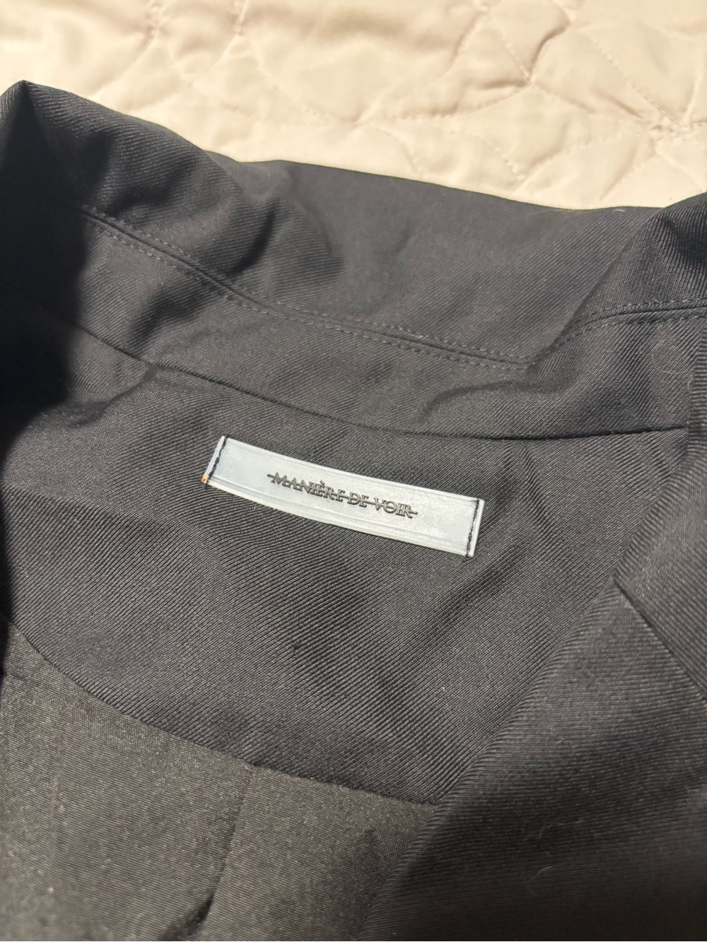 Maniere De Voir Black Raw Hem Cropped Blazer with Faux Leather - Picture 4 of 7